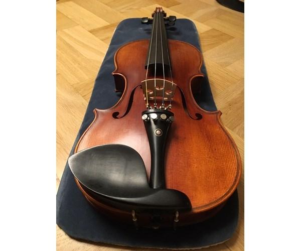 Violin 4/4 Sonore Costum Class Hertz Strings Violiner soundtrade