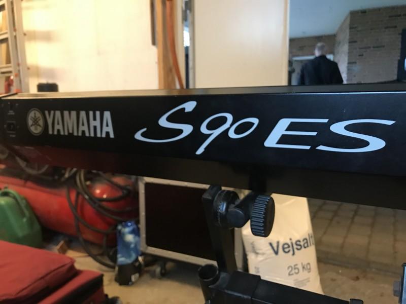 Yamaha S90es Vst